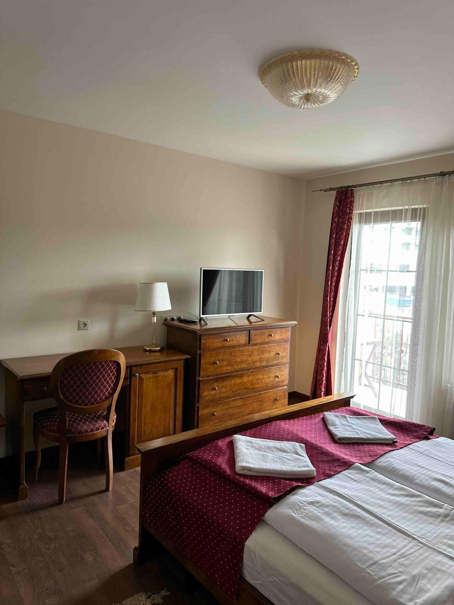 Szent Gyoergy Villa Apartmanhaz Heviz Exterior photo